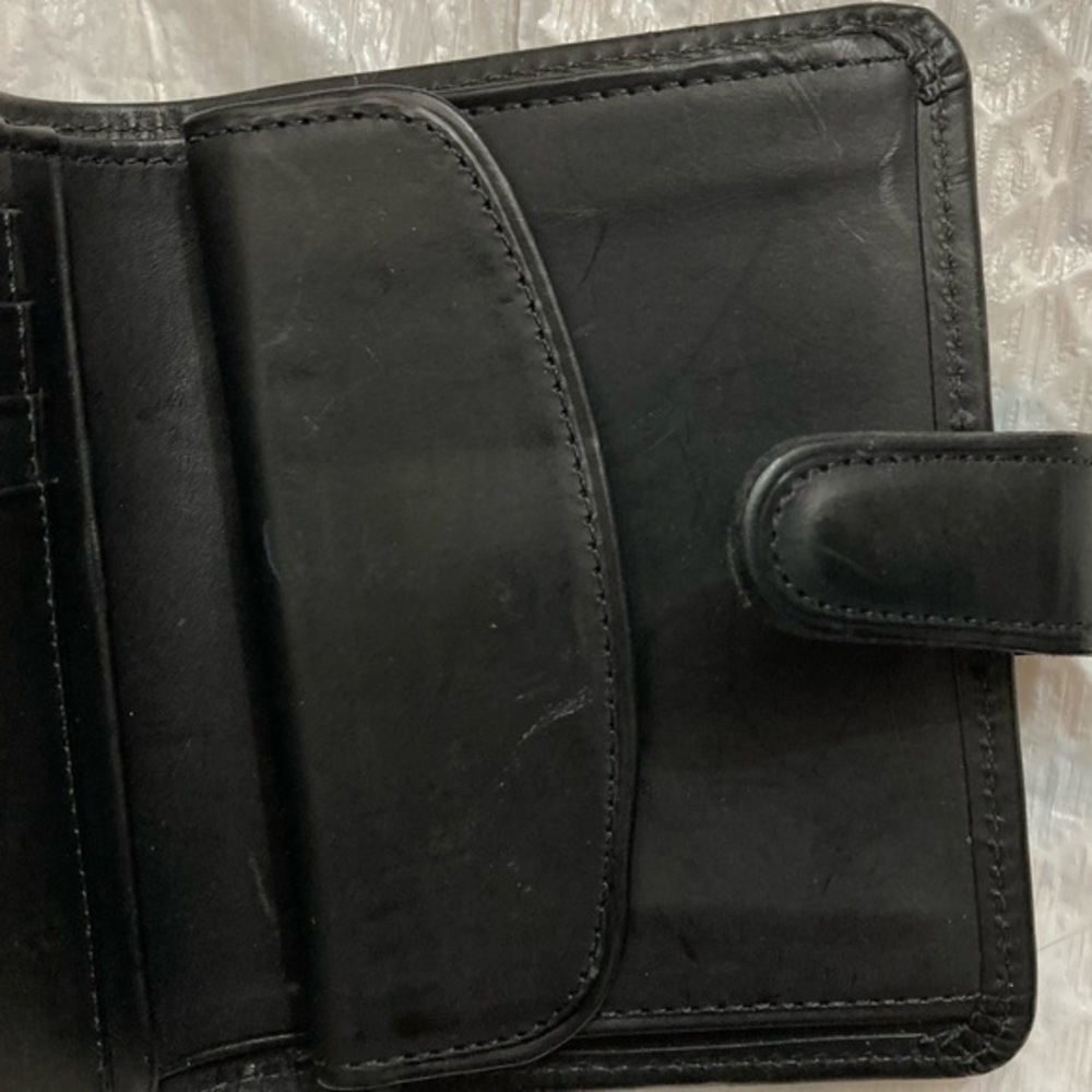 Coach vintage black glovetan leather wallet - Picture 9 of 12